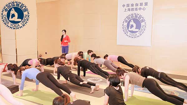 1014�ڿ��ö�̬